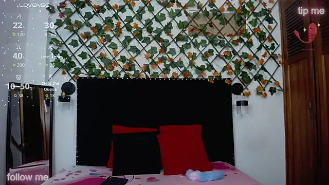 vsamanthaper1 online show from 10, 3, 2026