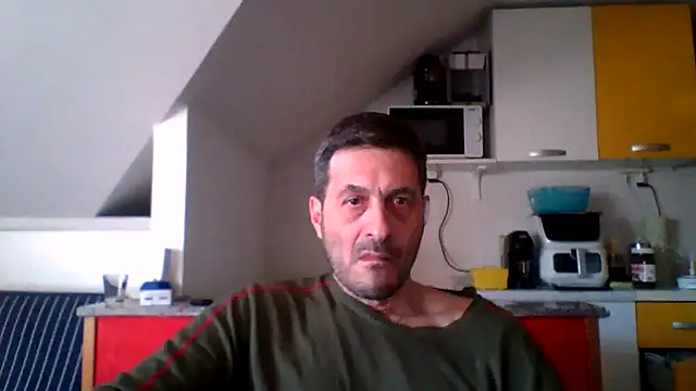 colosone online show from 25, 3, 2026