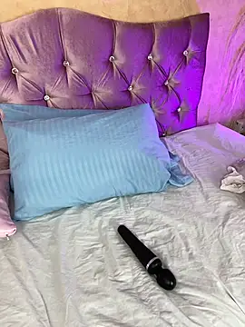 Missy 22  online show from 7, 4, 2026