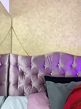 Missy 22  online show from 8, 4, 2026