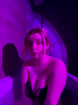 honeyblisskiss online show from 6, 1, 2026