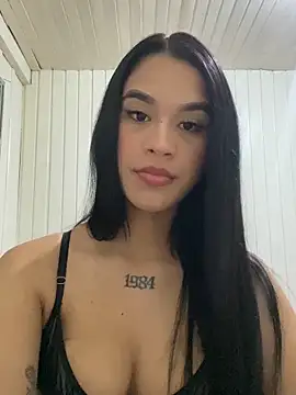 ashley hoott online show from 8, 1, 2026