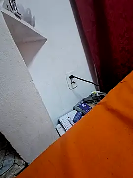 ashley hoott online show from 10, 1, 2026