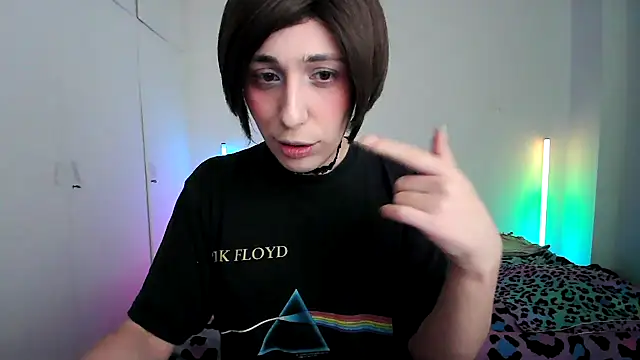 Snapshot of HoneyValentine chatting on 12, 2, 2026 HoneyValentine online show from 12, 2, 2026