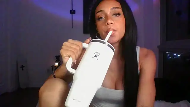 Snapshot of HeyItsAddy chatting on 6, 1, 2026 HeyItsAddy online show from 6, 1, 2026