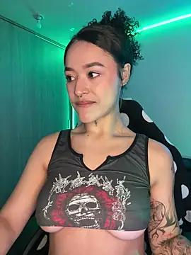 crystal dlun online show from 30, 3, 2026