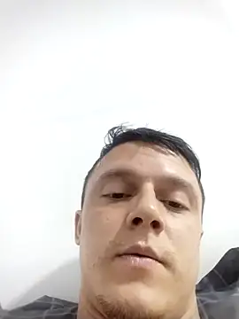 RAFAELQUINTEROSCAVALHEI online show from 7, 1, 2026