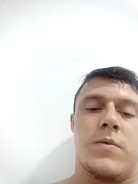 RAFAELQUINTEROSCAVALHEI online show from 8, 1, 2026