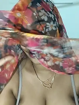 Naughty Bitchh online show from 12, 1, 2026