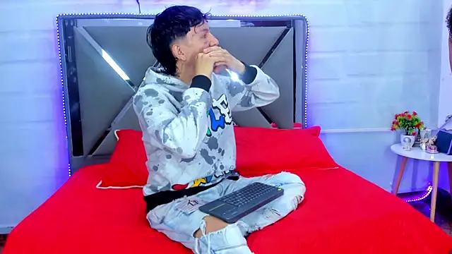 Snapshot of BunnyLove_ chatting on 23, 2, 2026 BunnyLove online show from 23, 2, 2026