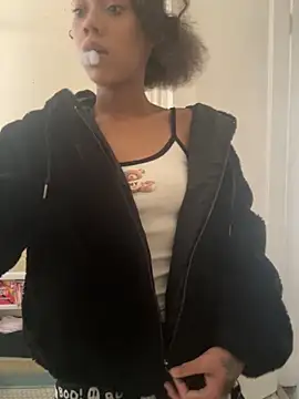 Tamiii420 online show from 27, 2, 2026