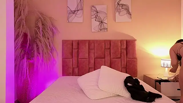 Snapshot of emmy_danielss chatting on 19, 5, 2026 emmy danielss online show from 19, 5, 2026