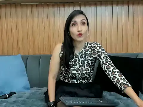 Snapshot of Riley_Reid_Milf chatting on 4, 5, 2026 Riley Reid Milf online show from 4, 5, 2026