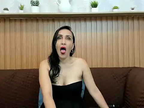 Snapshot of Riley_Reid_Milf chatting on 13, 5, 2026 Riley Reid Milf online show from 13, 5, 2026
