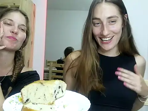 Noracherry online show from 23, 2, 2026