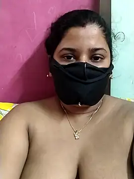 pinkisaha75 online show from 13, 4, 2026