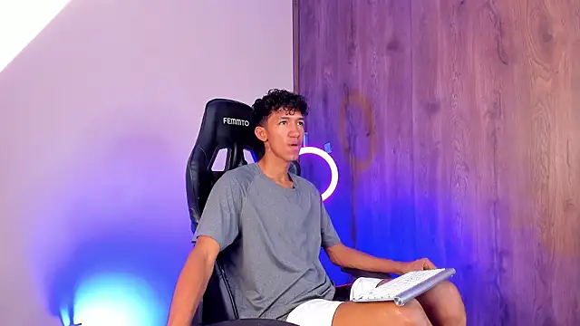 neitan miller  online show from 24, 2, 2026