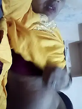 Snapshot of Hasmi_hot09 chatting on 21, 2, 2026 Hasmi hot09 online show from 21, 2, 2026