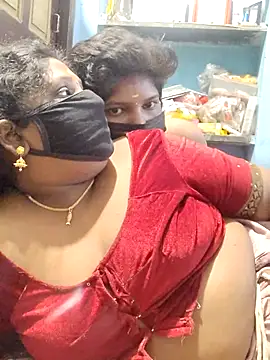 Snapshot of divyasree1431 chatting on 16, 1, 2026 divyasree1431 online show from 16, 1, 2026