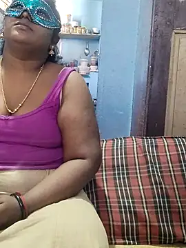 Snapshot of divyasree1431 chatting on 4, 2, 2026 divyasree1431 online show from 4, 2, 2026