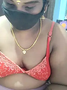 Snapshot of divyasree1431 chatting on 15, 7, 2026 divyasree1431 online show from 15, 7, 2026