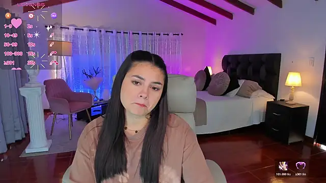taylor smiith1 online show from 9, 5, 2026