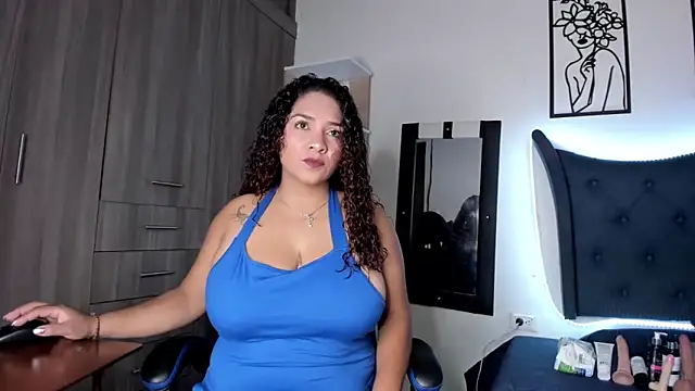 Snapshot of _lissa_02 chatting on 4, 2, 2026 lissa 02 online show from 4, 2, 2026