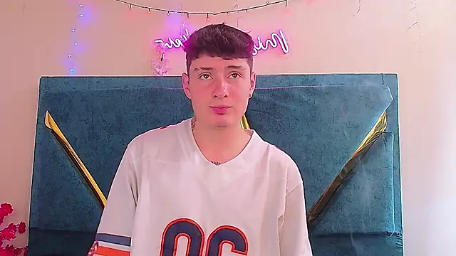 dantte grey online show from 13, 1, 2026