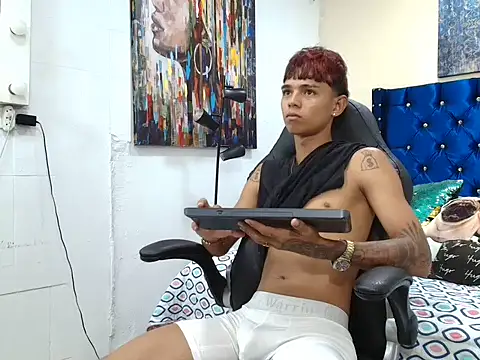 angelcutexx18 online show from 4, 3, 2026