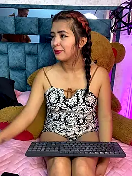 Snapshot of kysha_rose125 chatting on 8, 1, 2026 kysha rose125 online show from 8, 1, 2026