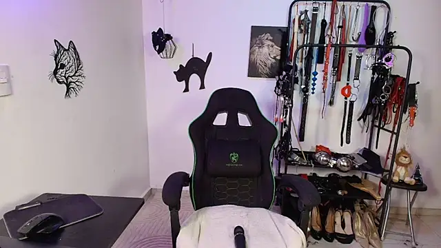 ariannaconnor  online show from 27, 3, 2026