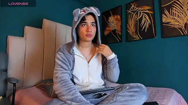 Fran Smiths online show from 7, 2, 2026