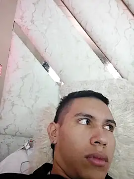 Scook Gray  online show from 28, 2, 2026