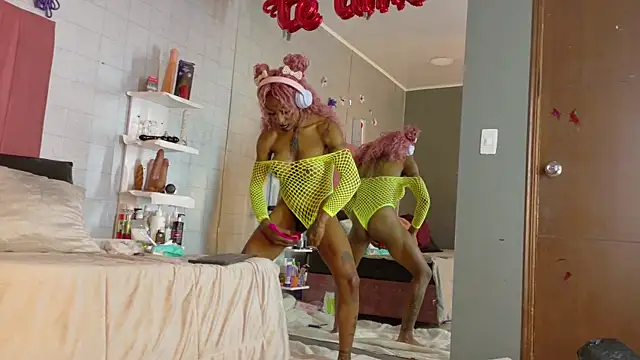 DaniaMarcell online show from 21, 3, 2026