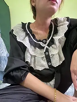 Snapshot of Angela_loveee chatting on 7, 2, 2026 Angela loveee online show from 7, 2, 2026