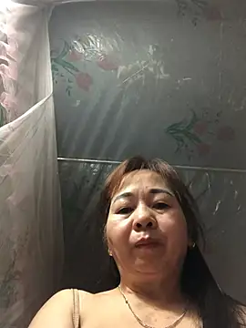 Snapshot of -Mery- chatting on 18, 4, 2026 -Mery- online show from 18, 4, 2026