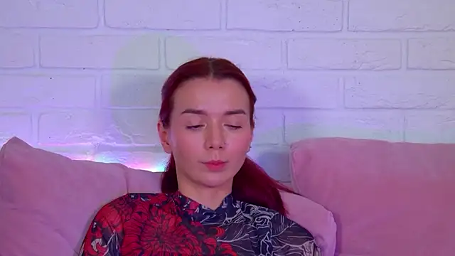 Snapshot of VanessaVienne chatting on 3, 6, 2026 VanessaVienne online show from 3, 6, 2026