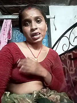Snapshot of Hirdesh_sahu chatting on 4, 7, 2026 Hirdesh sahu online show from 4, 7, 2026