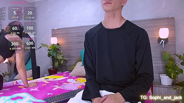 Sophi and Jack online show from 8, 4, 2026