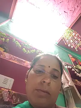 Snapshot of Reena_lodha chatting on 9, 7, 2026 Reena lodha online show from 9, 7, 2026