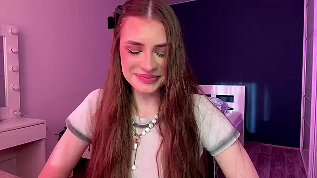 MachelleSpader online show from 15, 1, 2026