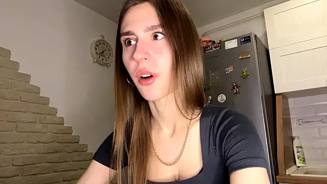 Snapshot of ElsieKuhlmann chatting on 10, 2, 2026 ElsieKuhlmann online show from 10, 2, 2026