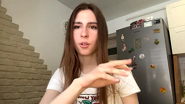 Snapshot of ElsieKuhlmann chatting on 20, 2, 2026 ElsieKuhlmann online show from 20, 2, 2026