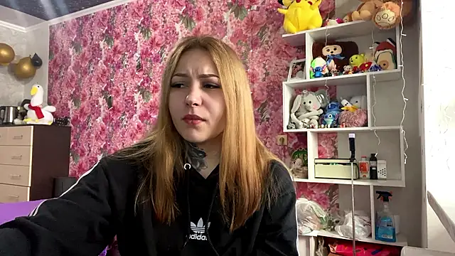 TraciBallena online show from 11, 2, 2026