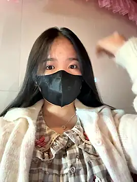 Gwen879 online show from 10, 1, 2026