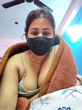 pinkihot23 online show from 7, 2, 2026