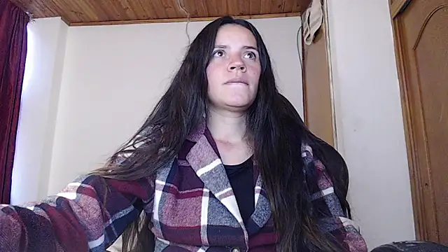 Shanel Lozano online show from 8, 5, 2026