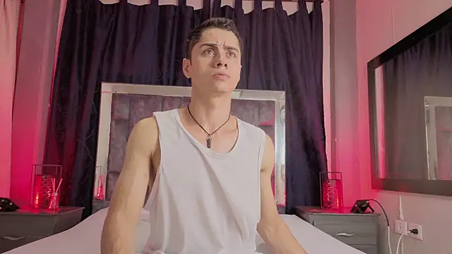 LeoMonnroe online show from 10, 2, 2026