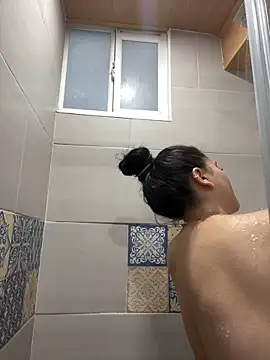 Veronica Wins  online show from 10, 2, 2026