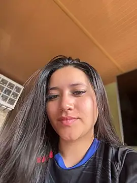 Veronica Wins  online show from 15, 5, 2026